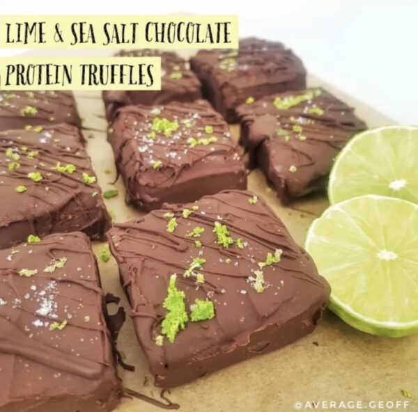 Trufas de proteína de chocolate |  Chocolate con sal marina